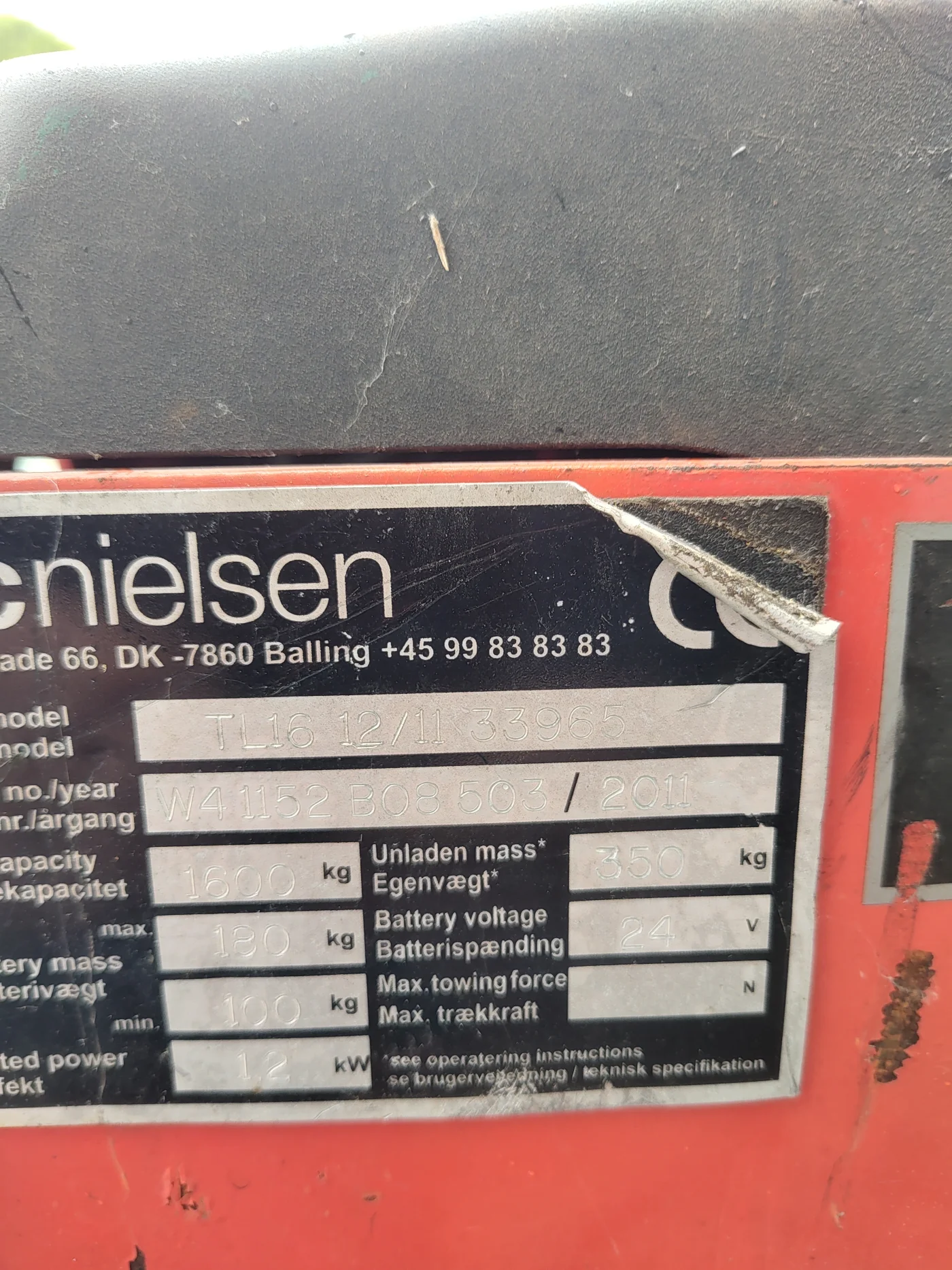 1000048043
